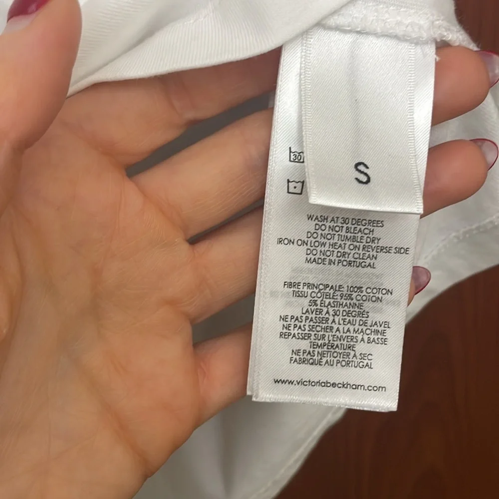 Victoria Beckham tee